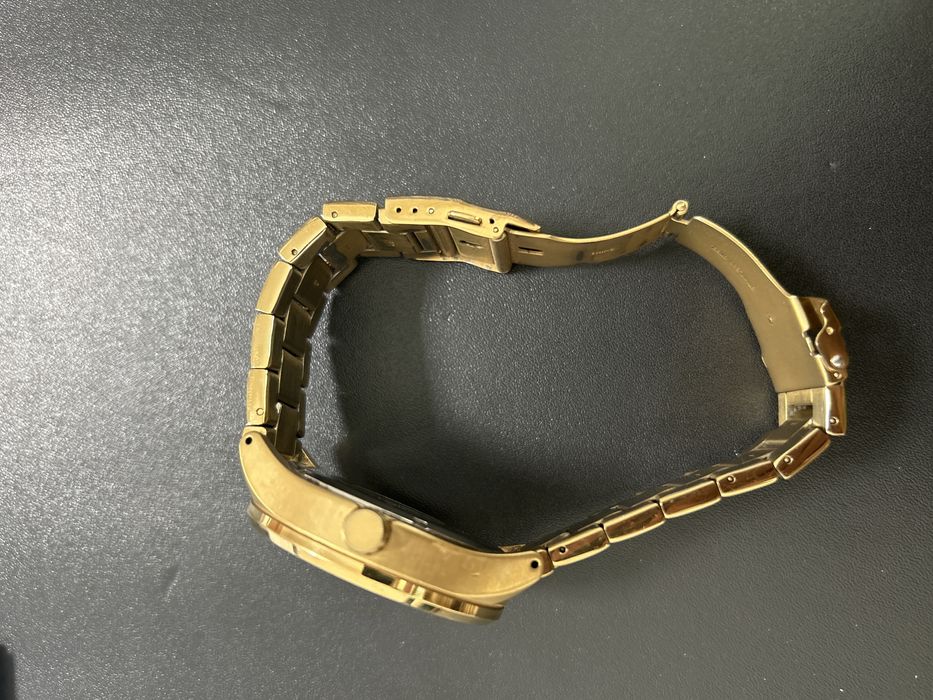 Чысы сағат кол сағат