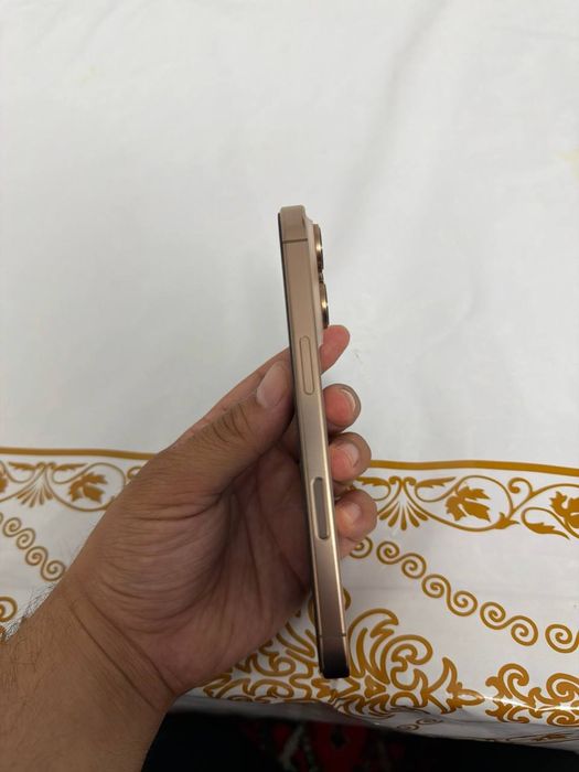 iPhone 16 Pro 128GB Ideal holatda, ehtiyotkorlik bilan ishlatilgan