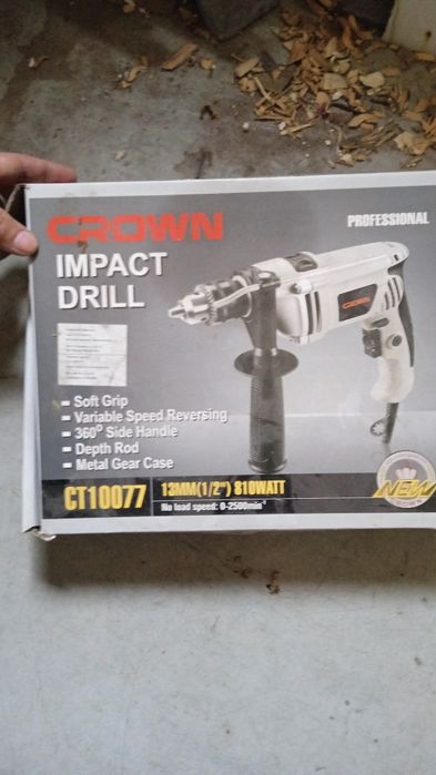 Дрель ударная CROWN