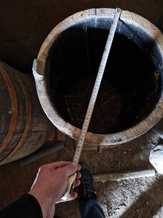 Бурета и каци, кашпи