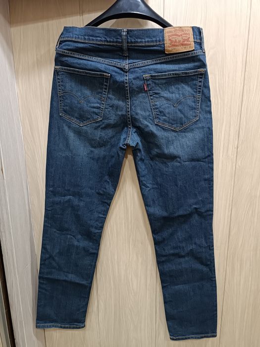 Оригинальные джинсы Levi's