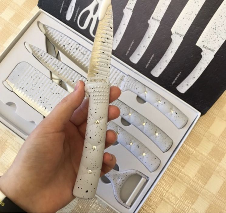 Новый набор ножей