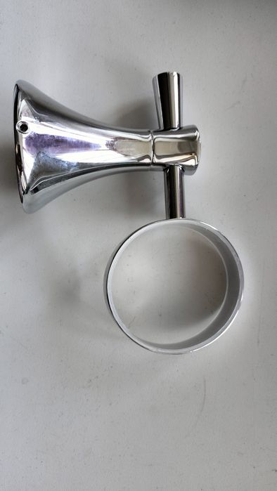 Вешалка в ванну,подстаканник