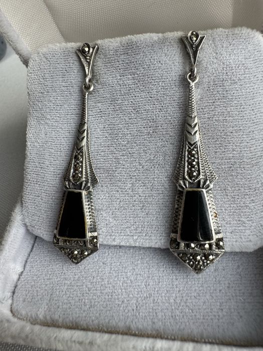 Cercei din argint, onix si marcasite