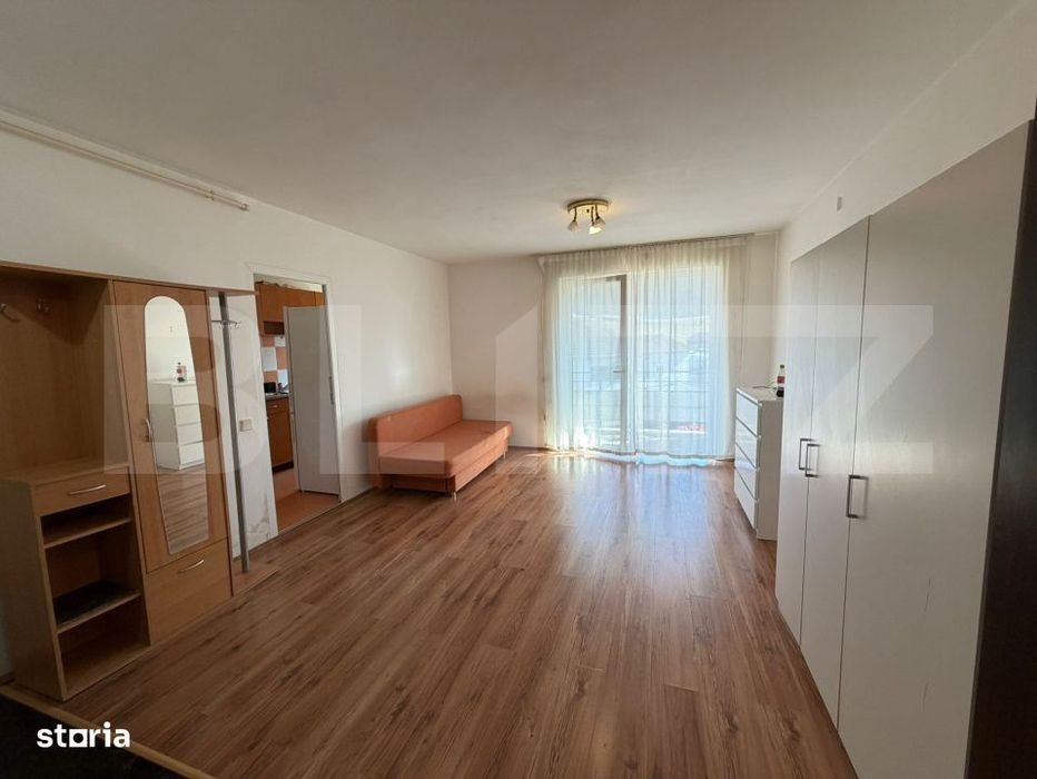 Apartament 1 camera, decomandat, parcare, zona Florilor