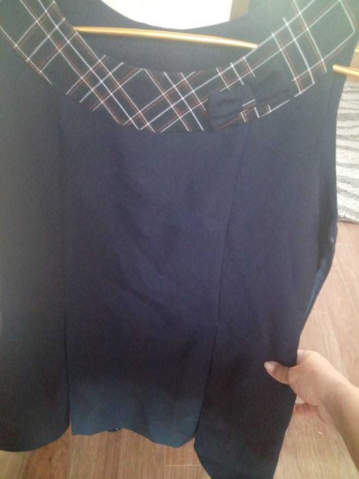 продам школьную форму на дев 3-5 класс