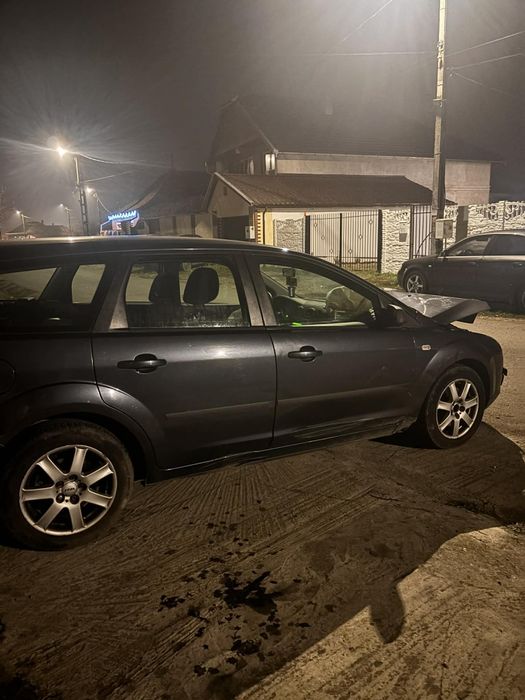 Ford focus 2 2006  avariat