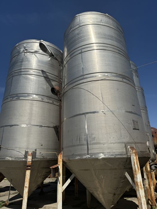 Емкость Цистерна Нержавейка 50кублик сотилади