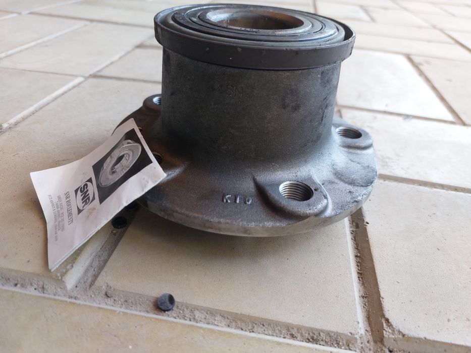 Ступица с подшипником Пежо, Ситроен.