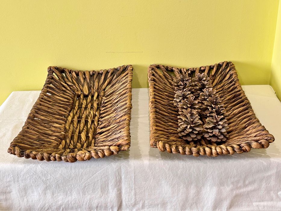 Декорация: сноп, плата, панерки и сухи цветя