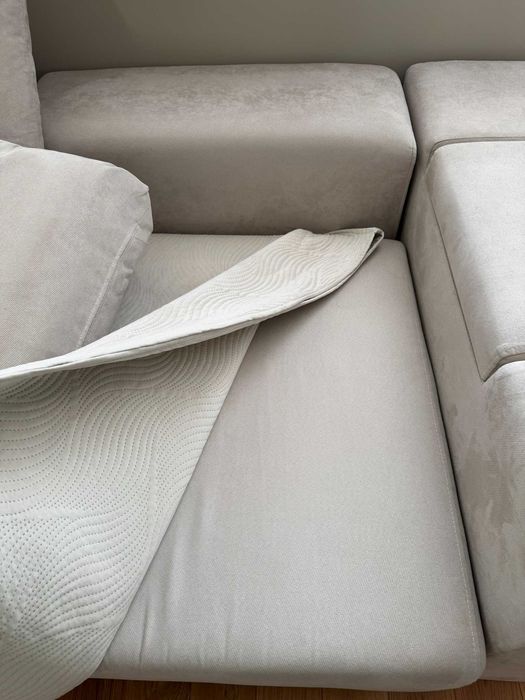 Диван Бонбон на Фейдом, Диван светъл - като нов