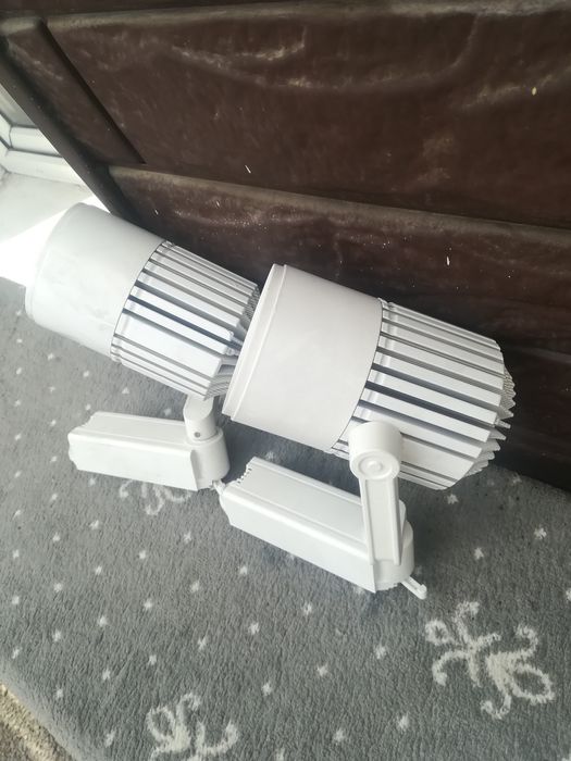 Споты домашний. прожектор