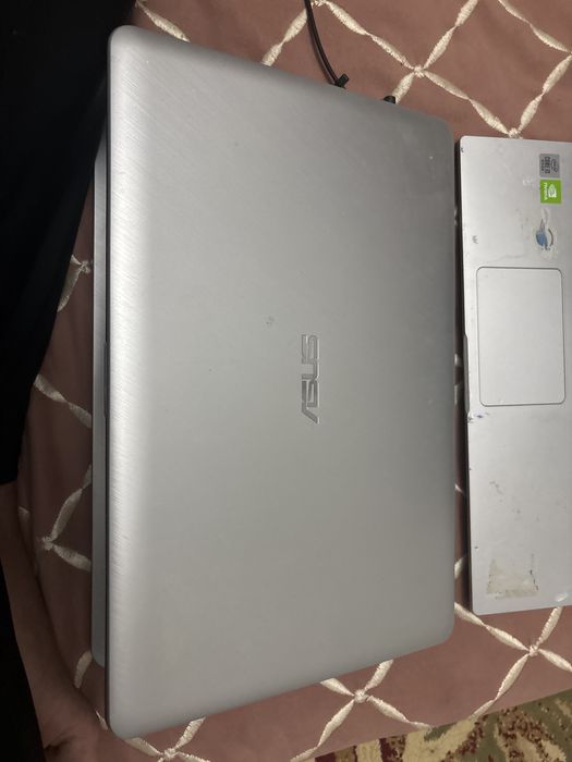 Ноутбук асус компания