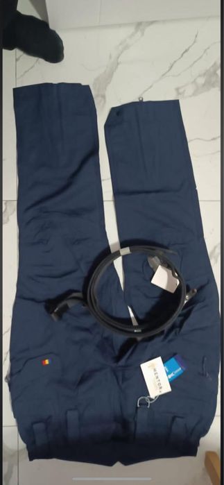 Pantaloni+curea —-