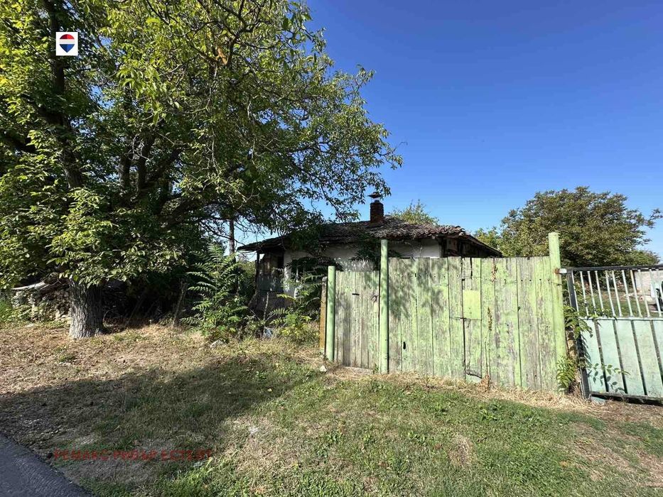 Продава се Парцел в с. Тетово, Област Русе - 840 кв.м за 15 €/кв.м - Снимка #4