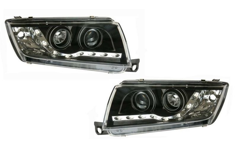 Set faruri tuning Skoda Fabia 1 (6Y) 04.2000-03.2007 BestAutoVest partea Dreapta/ Stanga, tip bec H1+H1, lumini parcare LED, transparent negru