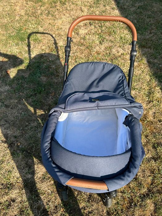 Бебешка количка 2 в 1