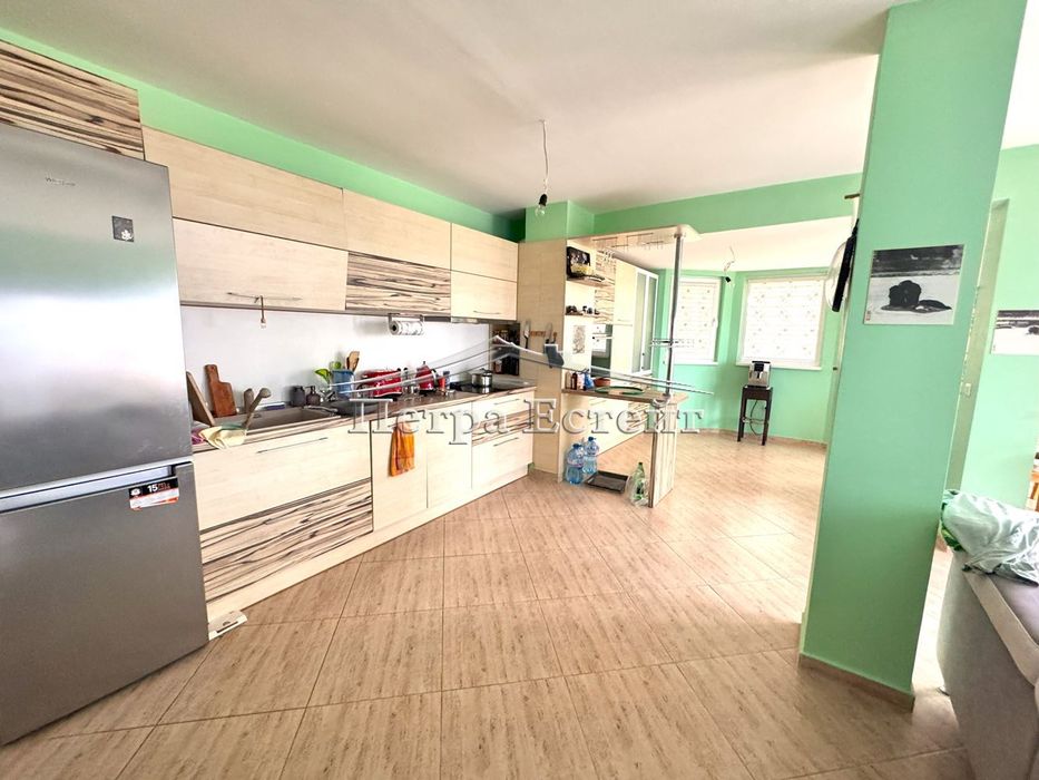 Многостаен мезонет в Варна-Бриз с морска панорама