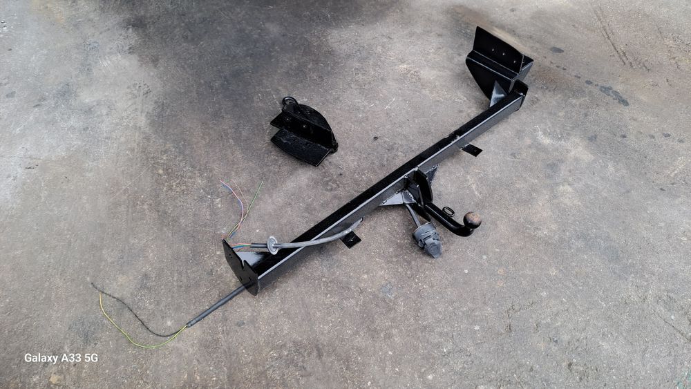 Теглич за Mazda MPV /Мазда МПВ