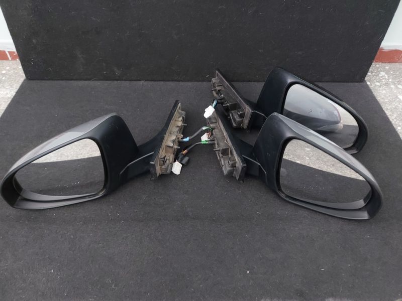 Странични огледала Toyota C-HR