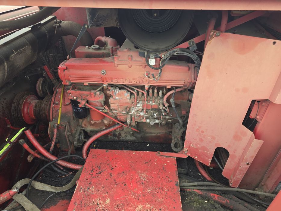 Dezmembrez combina laverda 2760