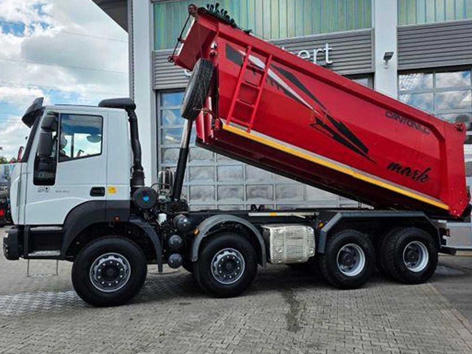 Самосвал Astra HD9 Iveco 84.50-80