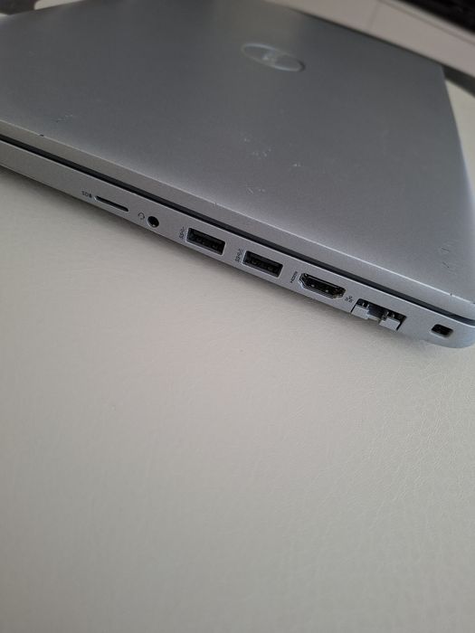 Dezmembrez Dell Latitude 5520, toate piesele disponibile