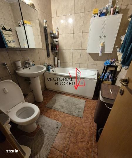 2 camere decomandat, etaj intermediar Piata Iancului