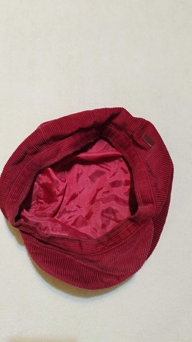 Джинсов дамски червен каскет малък размер