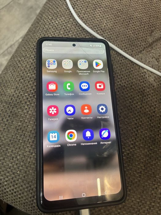 продам телефон samsung A51