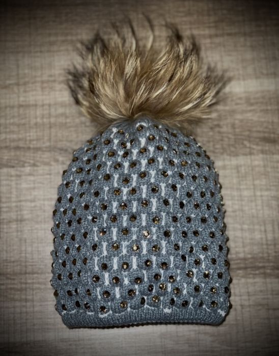 Продам шапки