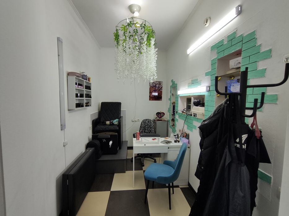 Действующий салон красоты с мастерами