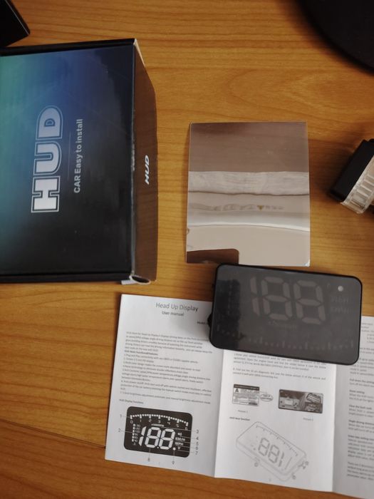 Проектор на лобовое стекло