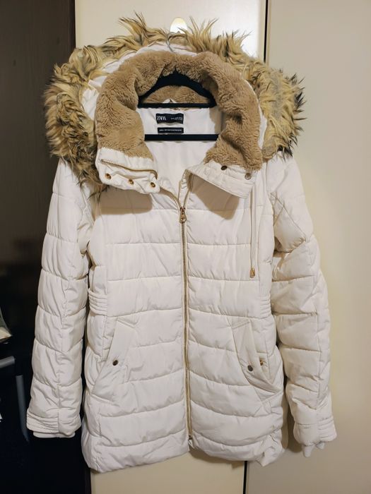 Geaca Zara S alba, de iarna