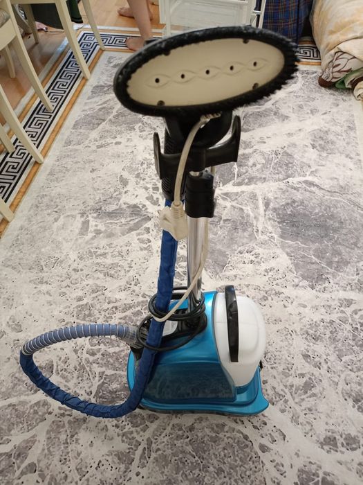 Паровой утюг/отпариватель