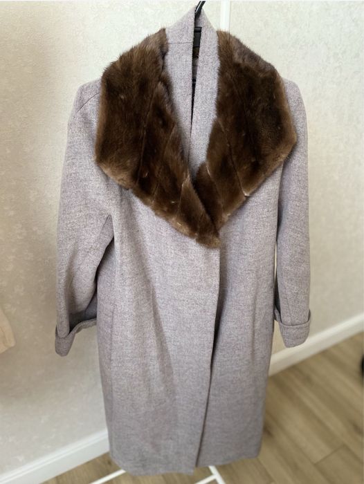 Палтьо норка воротник