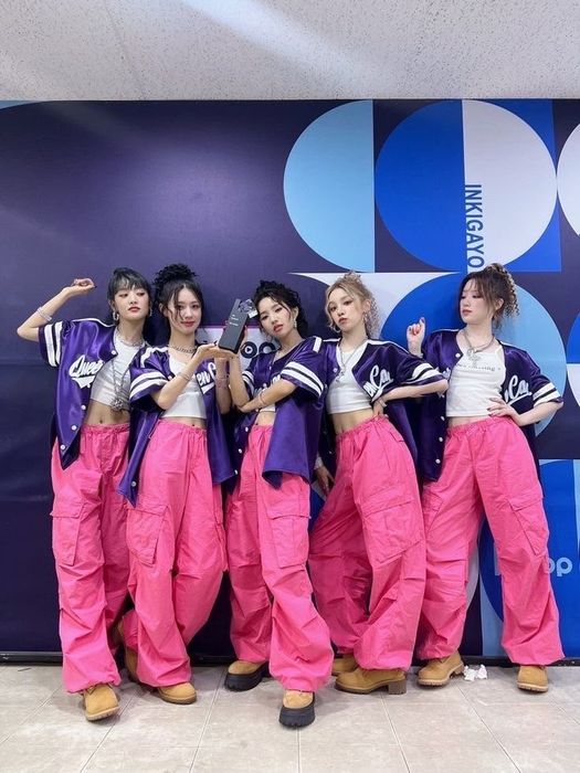 Костюм (G)idle K-pop