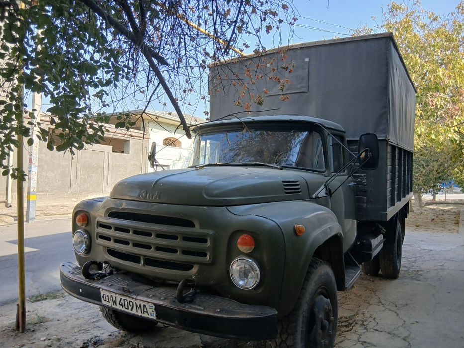 Zil 130 sotiladi srochna