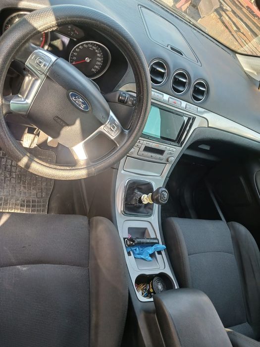 Vânzare ford S-max
