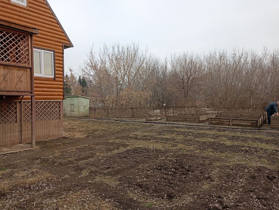 Дача на берегу Ишима