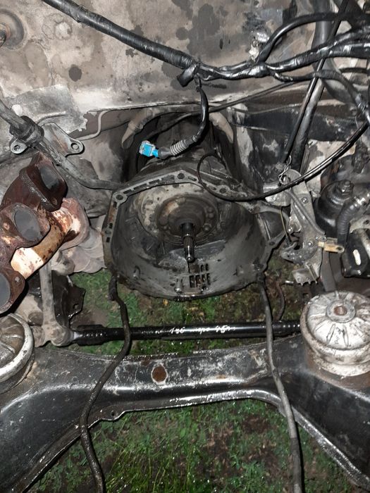 КПП Коробка автомат и механика мерседес 190