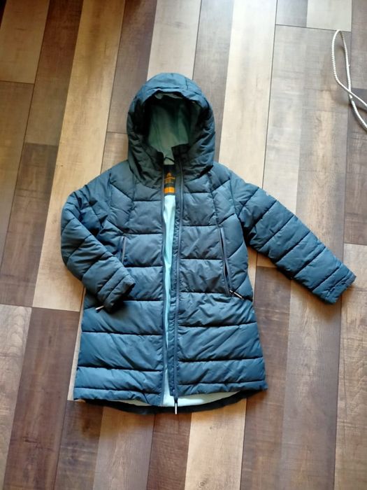 Продам вещи на девочку не дорого8-10лет