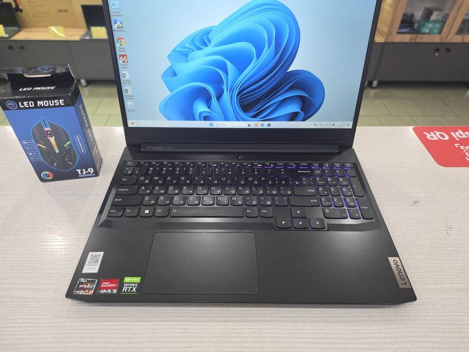 Lenovo Gaming 3 (RTX 3060, Ryzen 5 5600H)