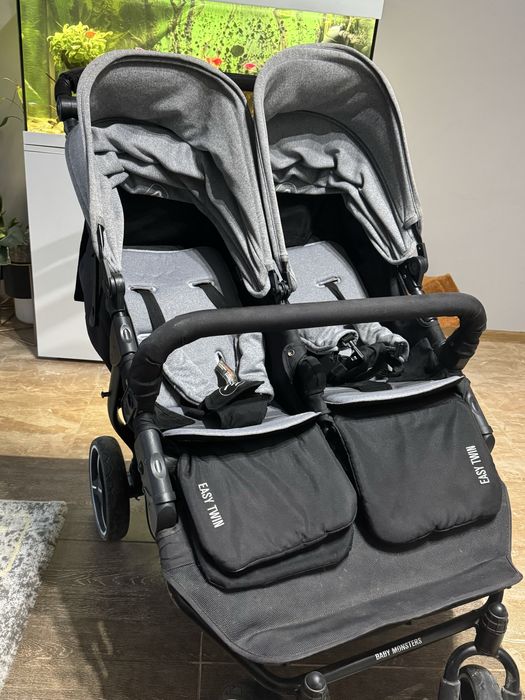 Детската количка за близнаци Easy Twin 3