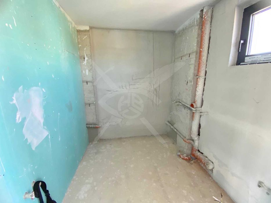 Продава се Къща в с. Оризари, Област Пловдив - 246 кв.м за 1139 €/кв.м - Снимка #11