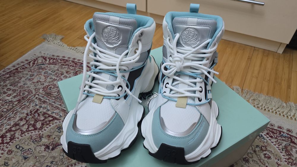 Кроссовки Honkai Star Rail