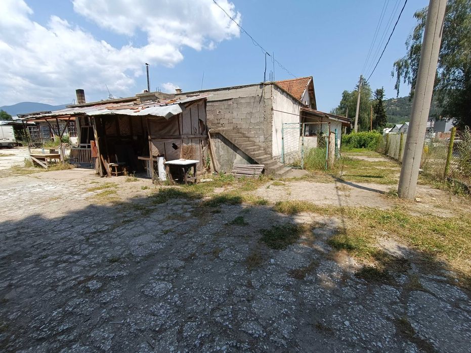 Велинград, склад, цех с голям двор