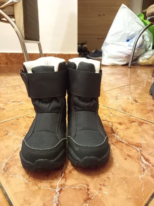 Cizme din dechatlon băieței