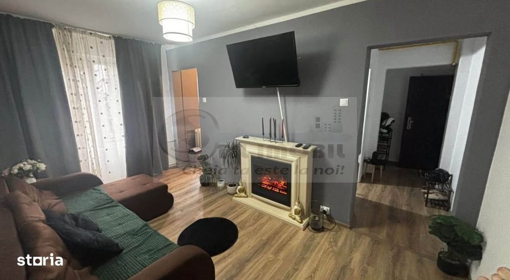 Apartament cu 3 camere - zona Cantemir, Podu Ros - 450€