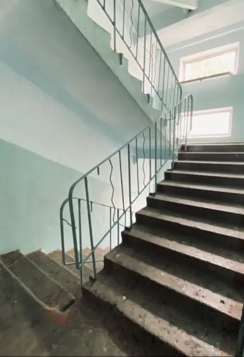 Продаётся 2х ком.кв.в 3мкр,дом 20